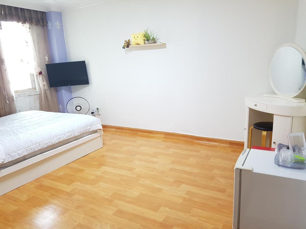 Nice View Guesthouse Seogwipo Exterior photo